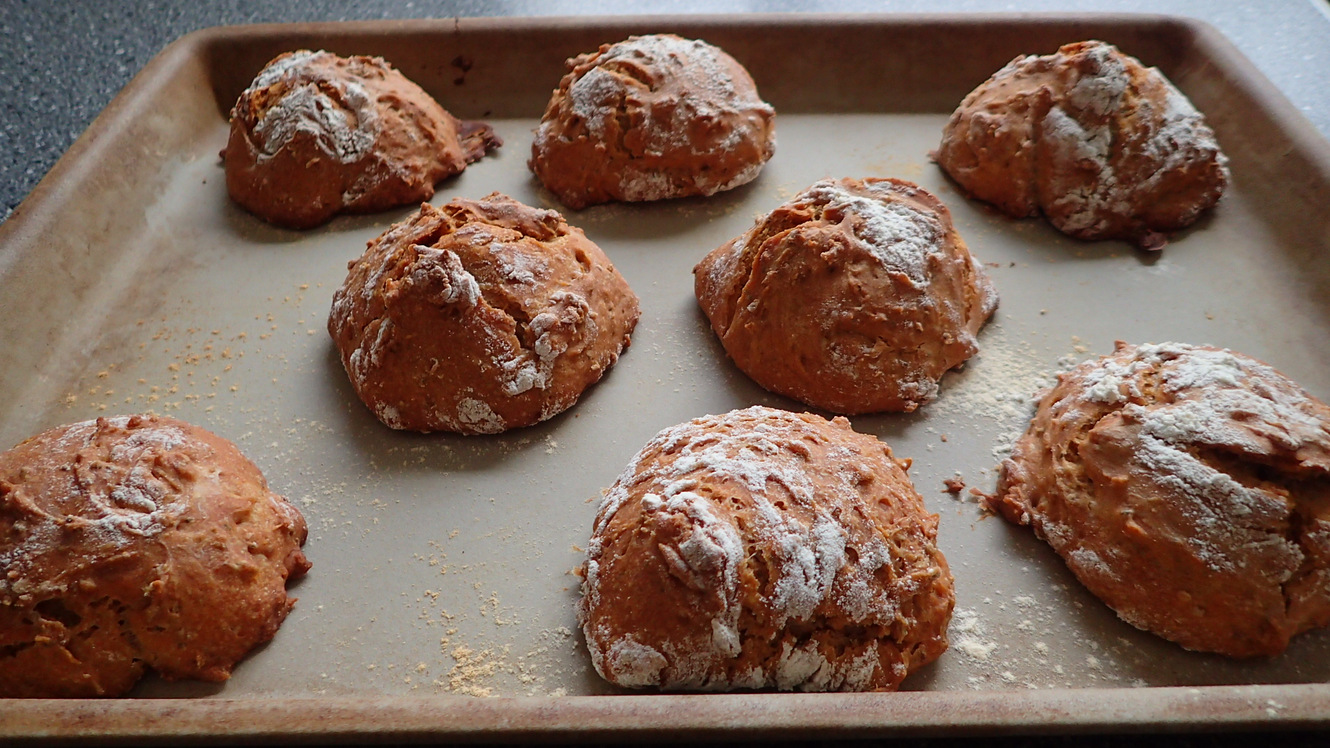 Chia-Joghurt-Brötchen