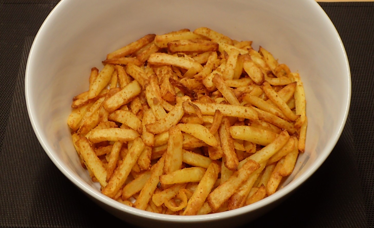 Pommes mit Paprikagewürz aus der Actifry
