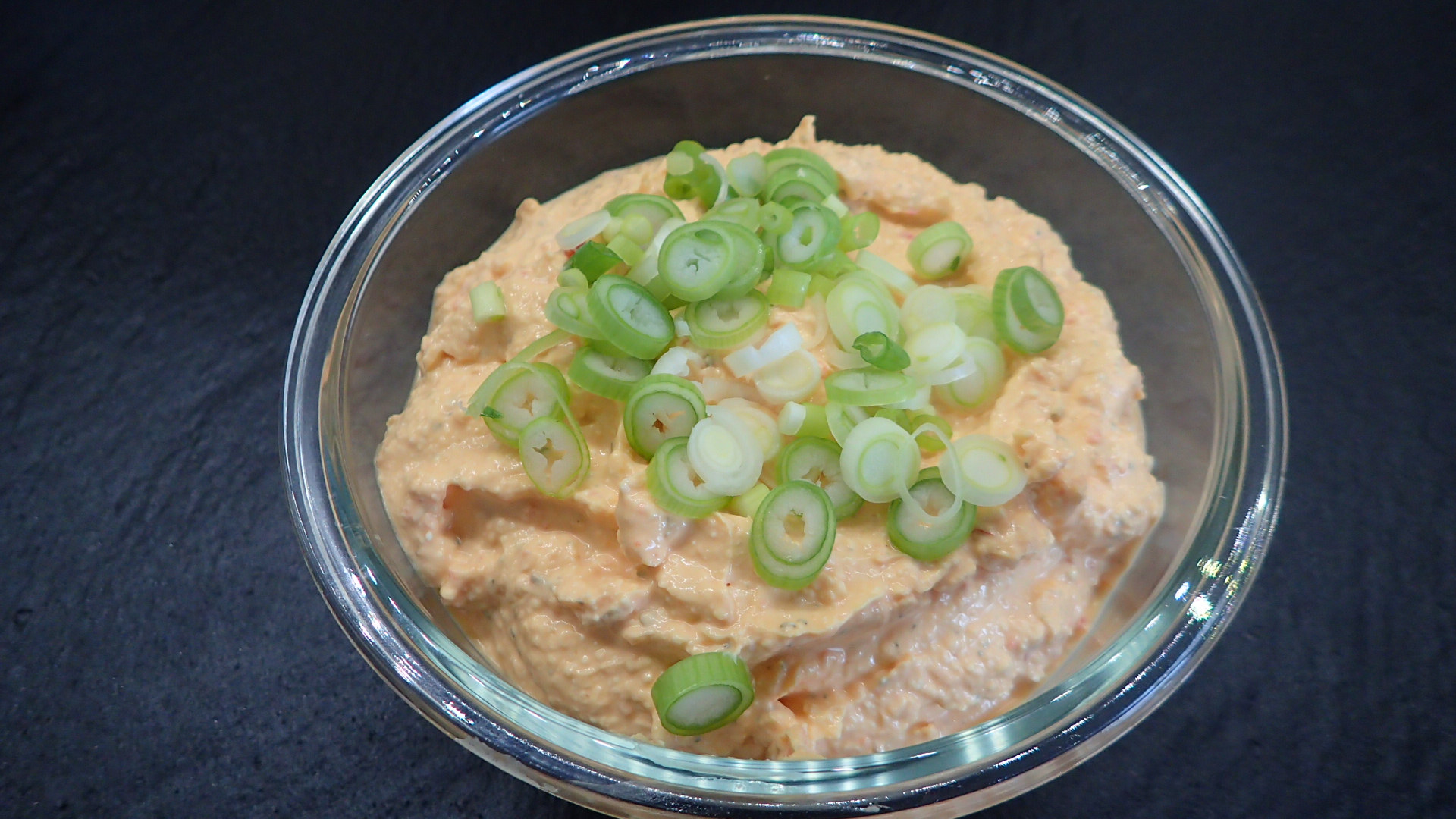 Paprika-Feta-Creme