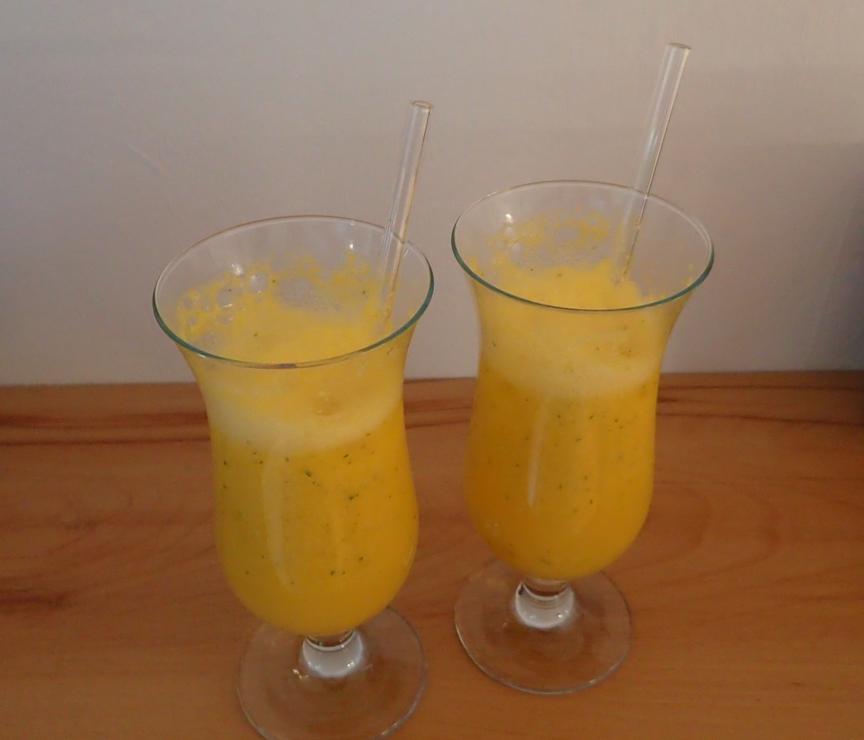 Virgin Mango-Mojito
